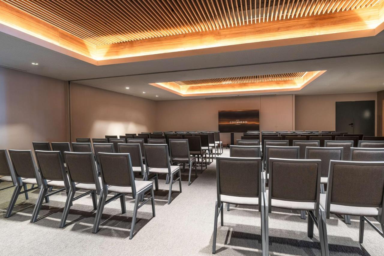 Costanero Hotel Montevideo - Mgallery Collection Eksteriør billede The interior of the meeting room